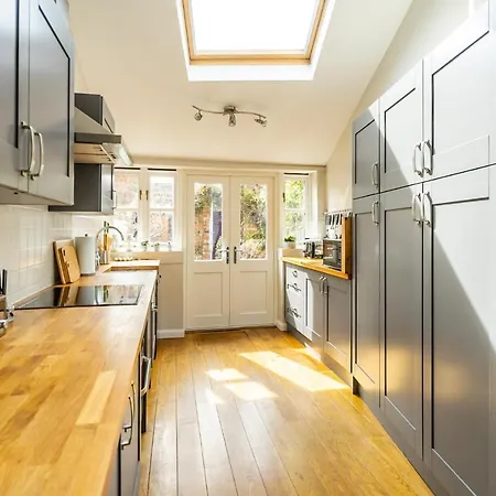 3 Darnborough Street * Γιορκ