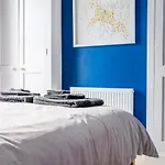 3 Darnborough Street *